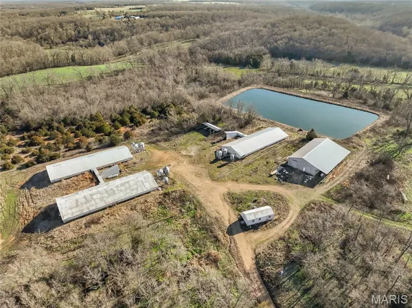 $449,500 | 12784 Highway 28, Vienna, MO 65582