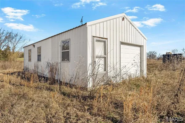 $449,500 | 12784 Highway 28, Vienna, MO 65582