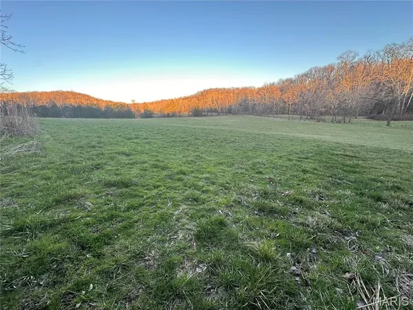$449,500 | 12784 Highway 28, Vienna, MO 65582