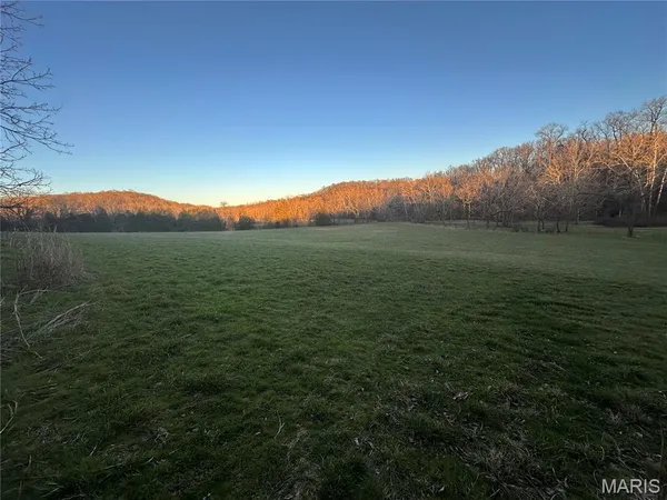 $449,500 | 12784 Highway 28, Vienna, MO 65582