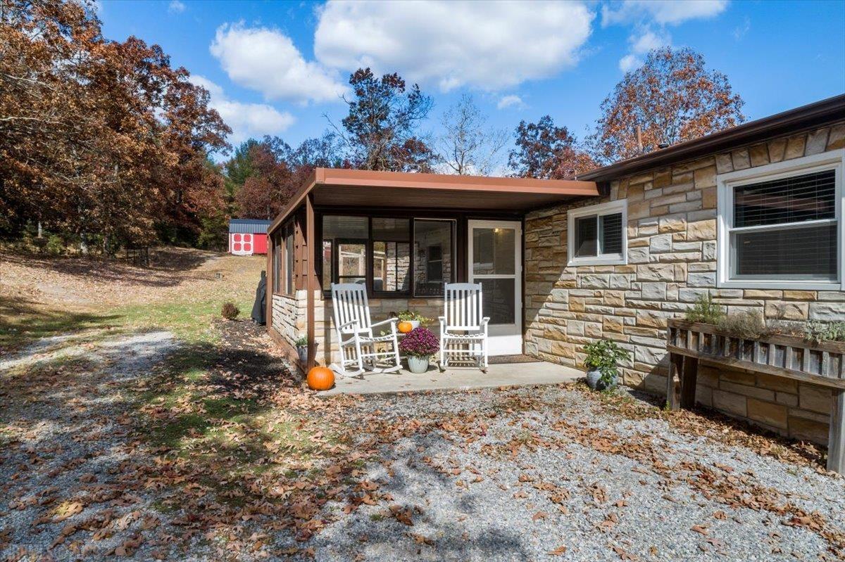 2817 Reesedale Road Elliston, VA 24087 - Photo 19 of 26 Gallery Image 19