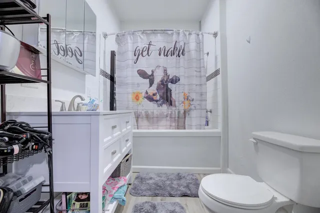 $169,900 | 1226 East 8th Avenue, Winfield, KS 67156