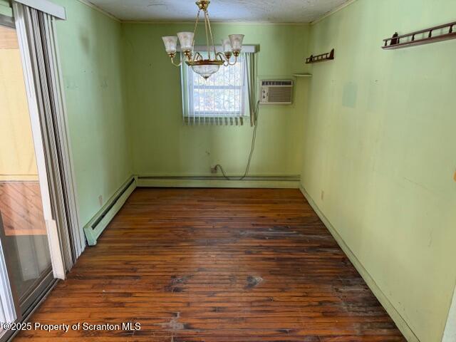 1055 Blue Ridge Avenue Matamoras, PA 18336 - Photo 12 of 27 DINING ROOM