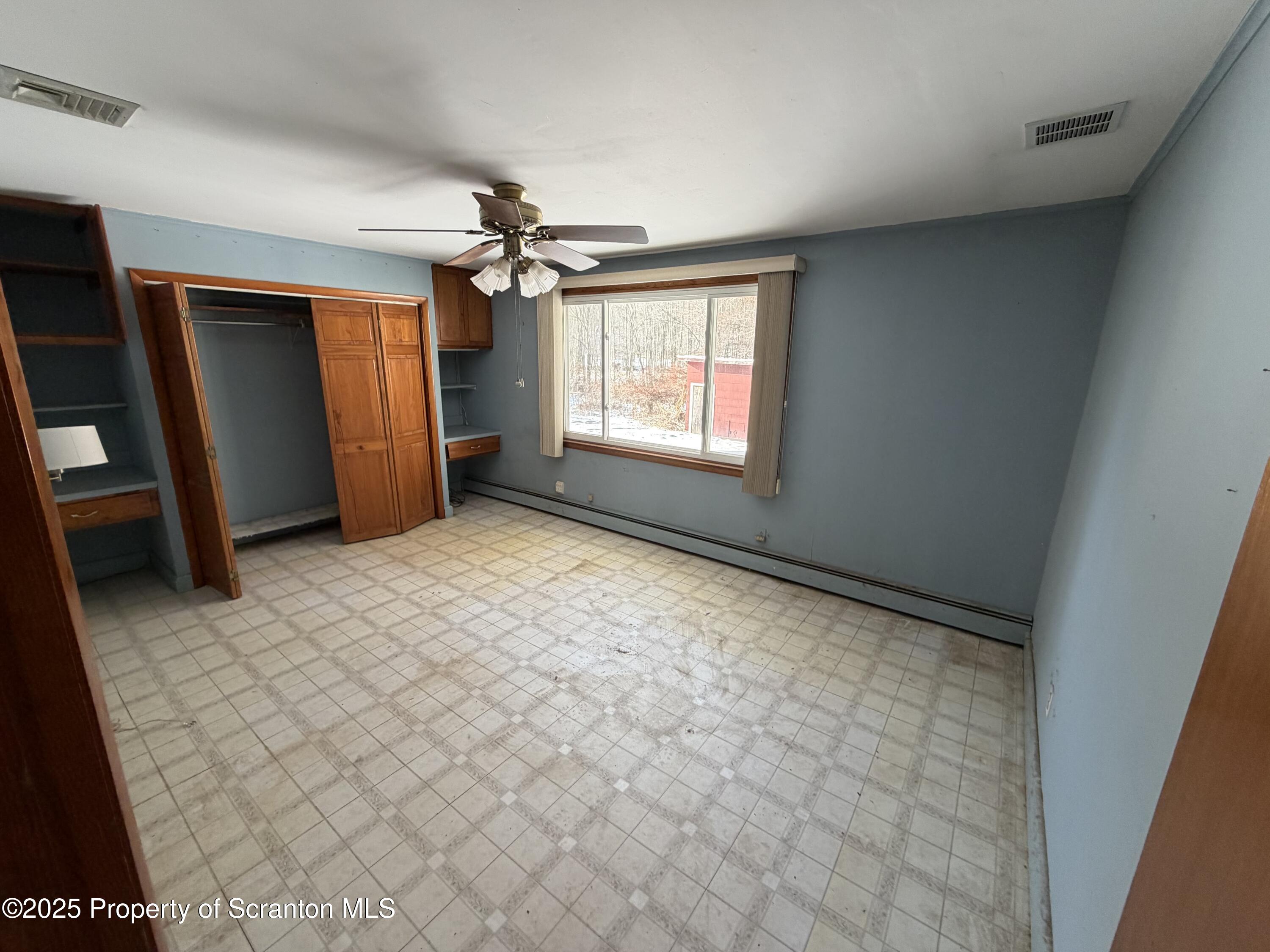 1055 Blue Ridge Avenue Matamoras, PA 18336 - Photo 18 of 27 BED 2