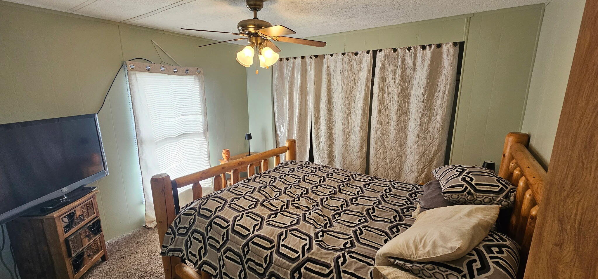 8216 Marsh Road Plainwell, MI 49080 - Photo 8 of 9 1298710454404496547