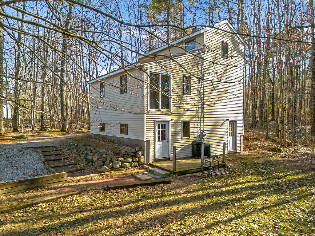 6 Lookout Lane Raymond, ME 04071 - Photo 2 of 44 32_DJI_0880_DxO_mls
