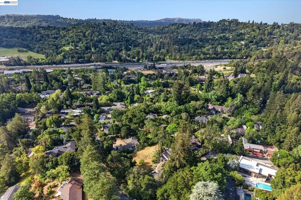 $875,000 | 1087 Rahara Drive, Lafayette, CA 94549