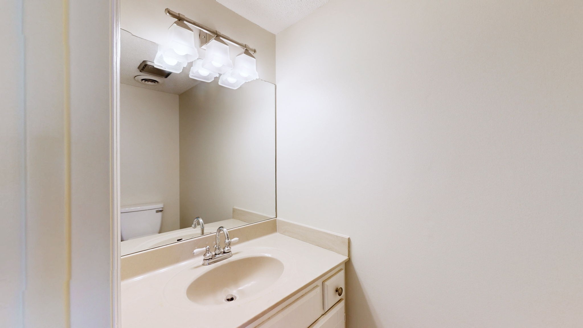 250 Sanders Ferry Road, Unit 34 Hendersonville, TN 37075 - Photo 11 of 21 a bathroom with a sink and a mirror