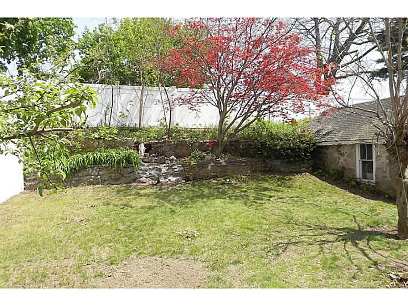 30 Dewey Street Woonsocket, RI 02895 - Photo 22 of 22 Yard/Garden.