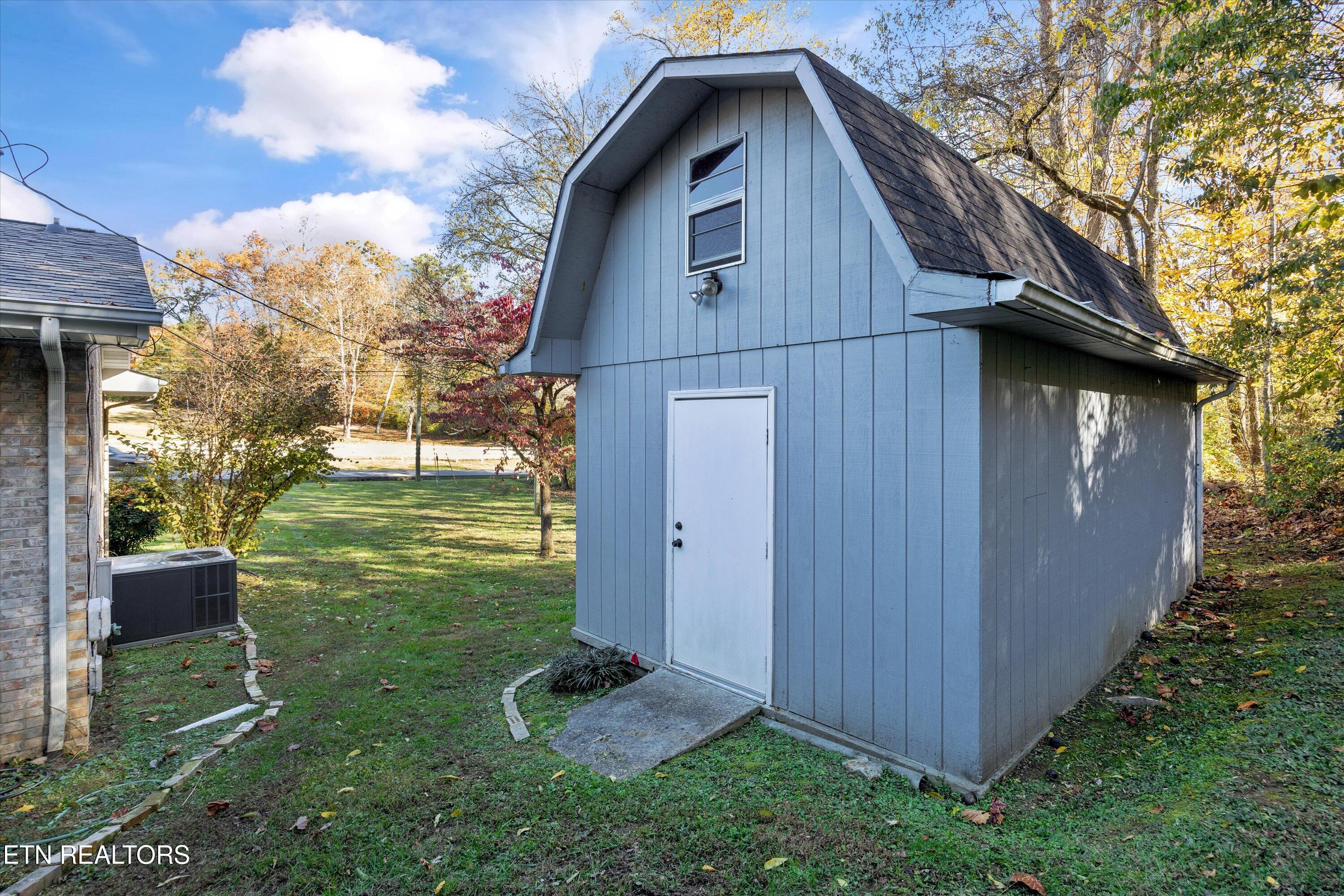 8237 Collier Road Powell, TN 37849 - Photo 30 of 31 26-8237 Collier Rd 25