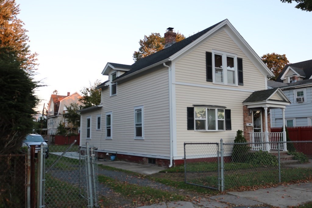 27 Reed Street Springfield, MA 01109 - Photo 15 of 15 Gallery Image 15