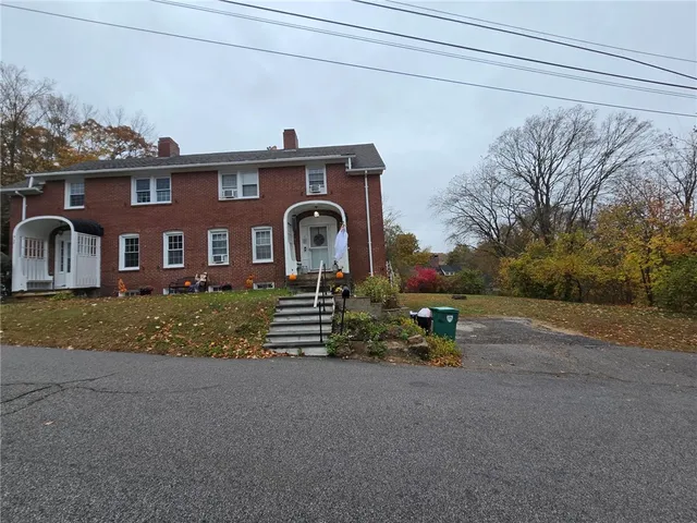 $600,000 | 7 Goddard Street, Scituate, RI 02831