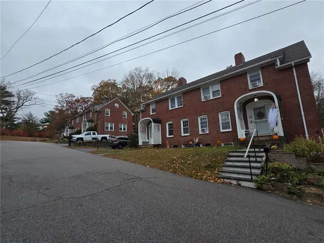 $600,000 | 7 Goddard Street, Scituate, RI 02831