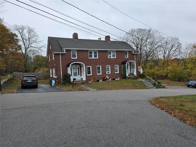 $600,000 | 7 Goddard Street, Scituate, RI 02831