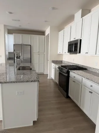 $4,650 | 207 Honeysuckle Lane, Warren, NJ 07059