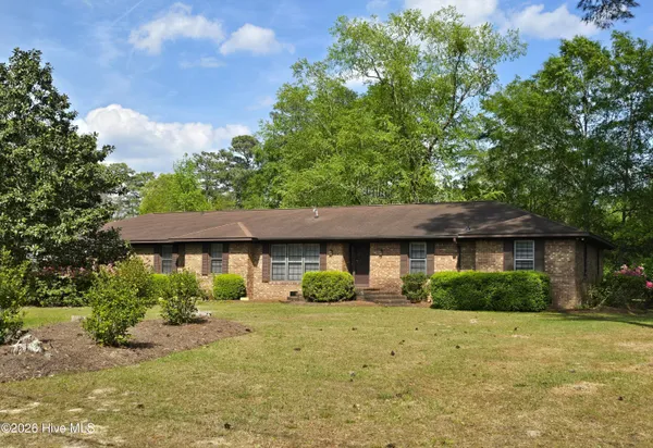 $299,000 | 202 Haven Way South, Washington, NC 27889