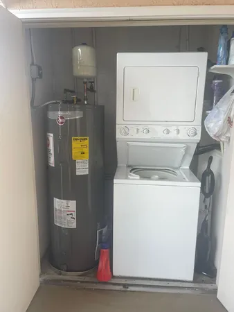 $1,300 | 9975 Perfect Drive, Unit 97, Port St. Lucie, FL 34986