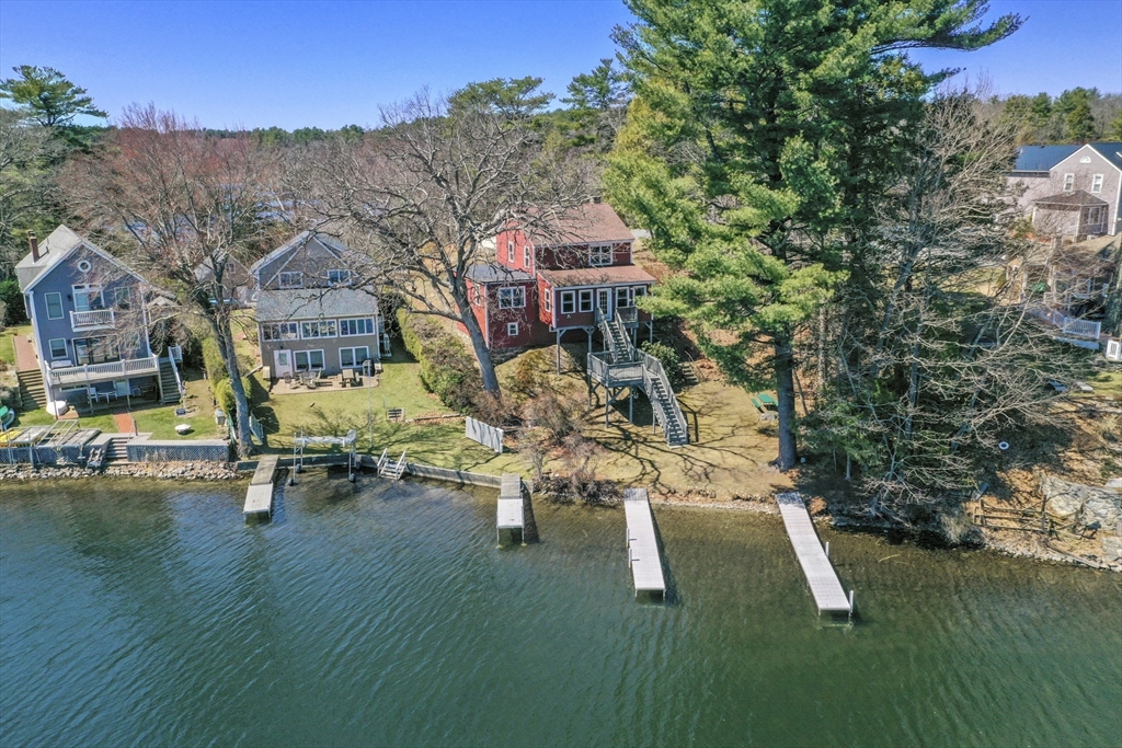 19 Loveland Road Webster, MA 01570 - Photo 2 of 42 Gallery Image 2