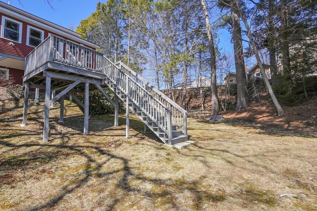19 Loveland Road Webster, MA 01570 - Photo 33 of 42 Gallery Image 33