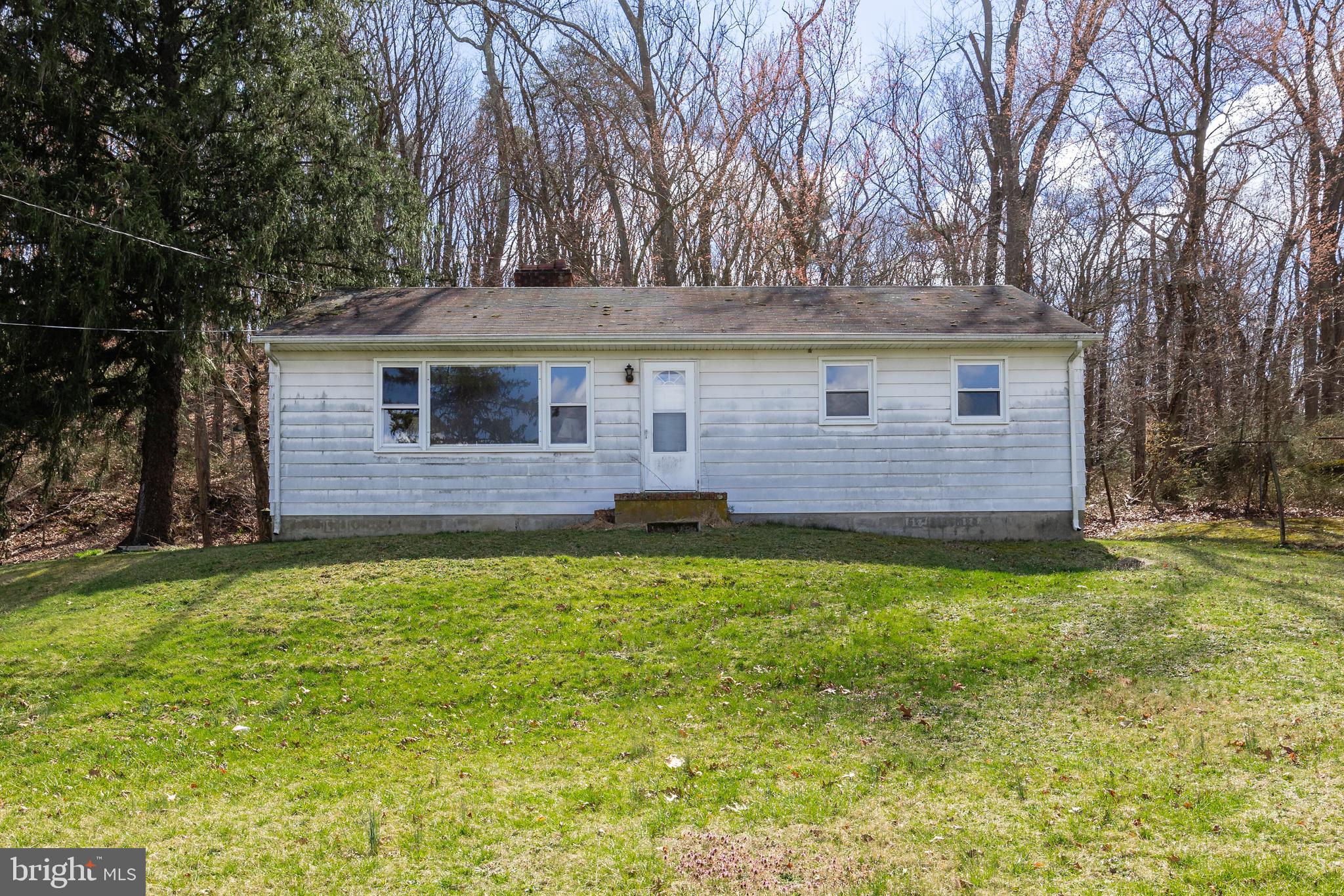 212 Juliustown Road Columbus, NJ 08022 - Photo 3 of 23