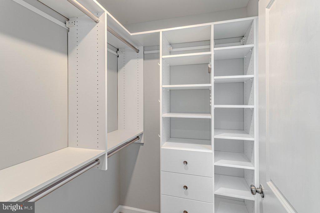 70 Morley Boulevard Medford, NJ 08055 - Photo 23 of 32 a view of an empty walk in closet