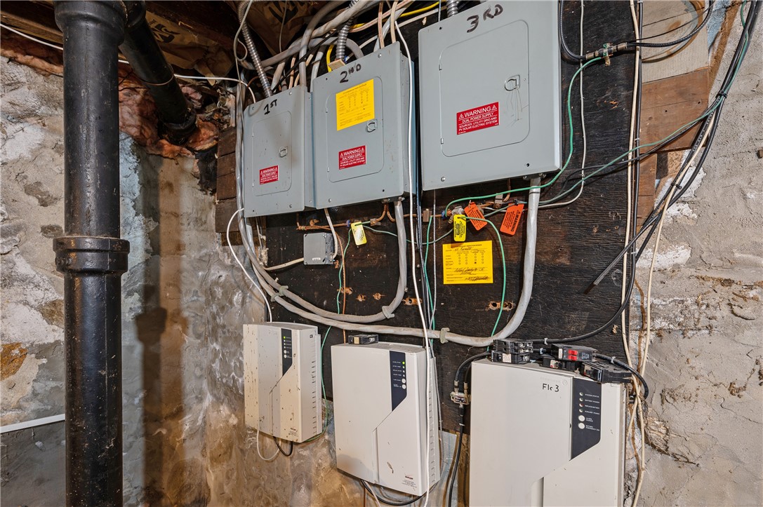 43 Rivulet Street Woonsocket, RI 02895 - Photo 29 of 34