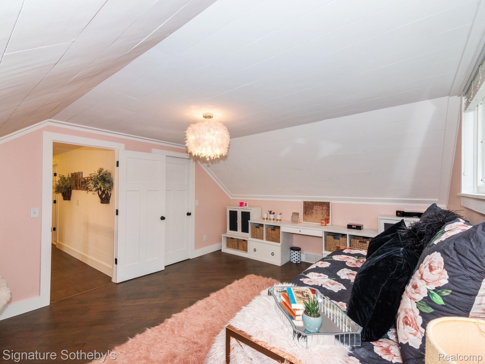 2682 Peterboro Road West Bloomfield, MI 48323 - Photo 34 of 46 34.jpg