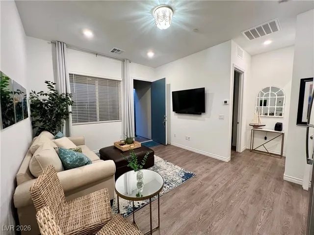 $3,000 | 96 Juliette Pointe Lane, Henderson, NV 89011