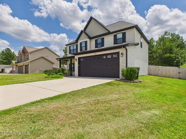 $429,000 | 1507 Mulberry Place, Aberdeen, NC 28315