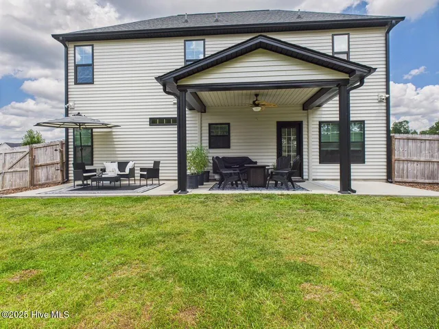 $429,000 | 1507 Mulberry Place, Aberdeen, NC 28315