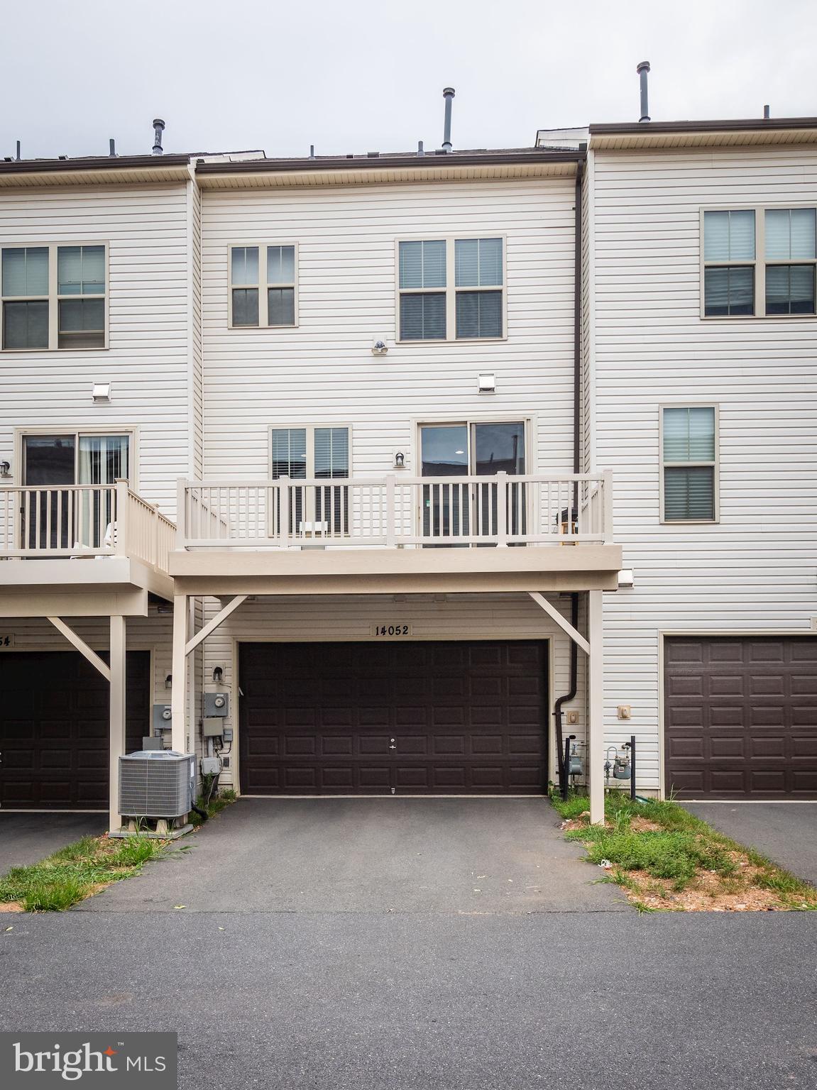 14052 Wellspring Avenue Clarksburg, MD 20871 - Photo 18 of 21 Two car garage