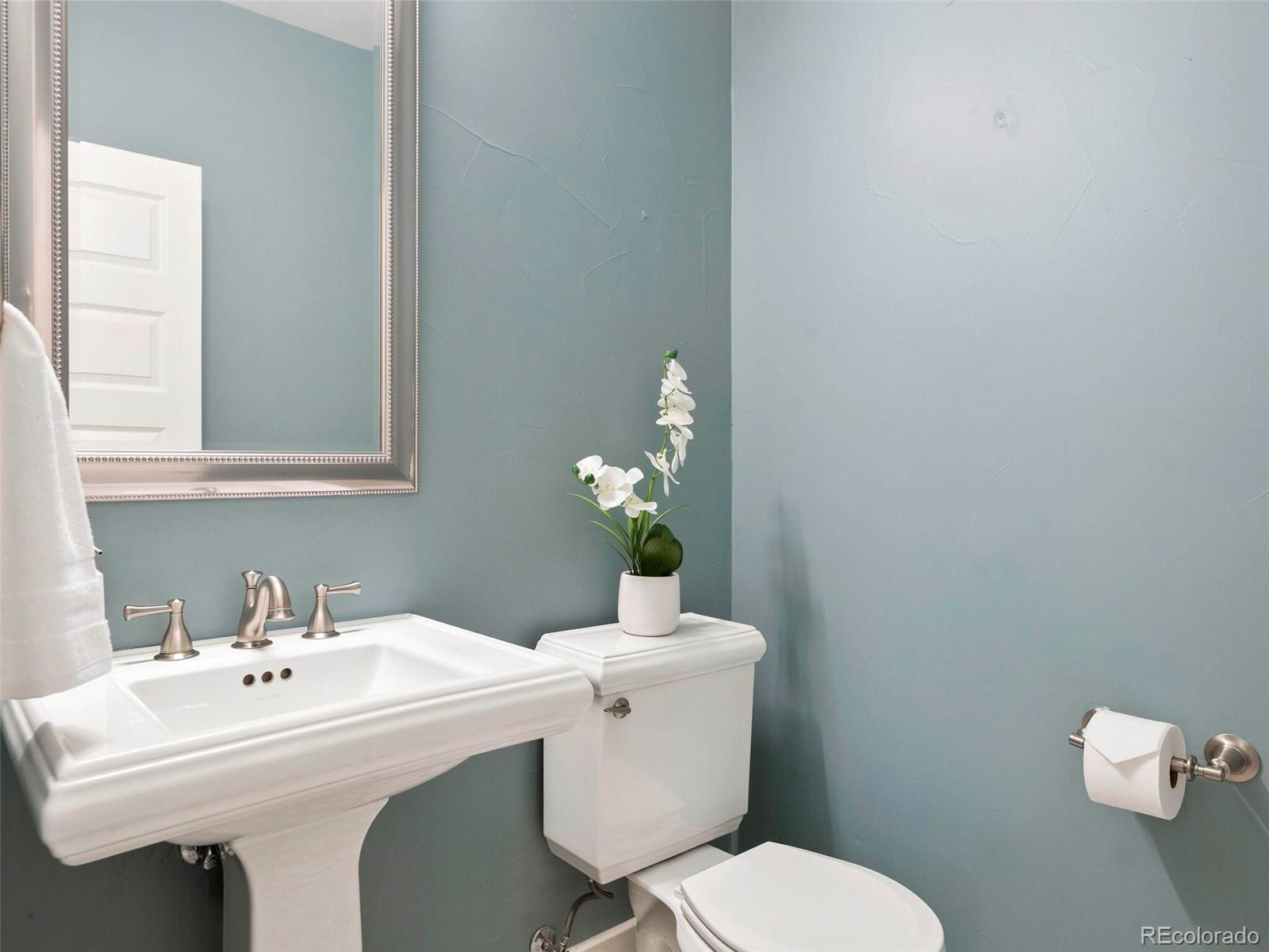 970 Madison Street Denver, CO 80206 - Photo 19 of 40