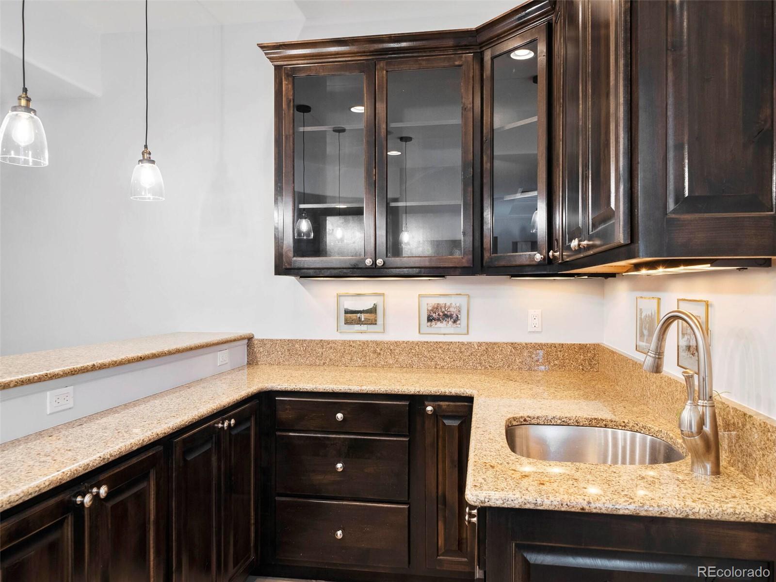 970 Madison Street Denver, CO 80206 - Photo 32 of 40