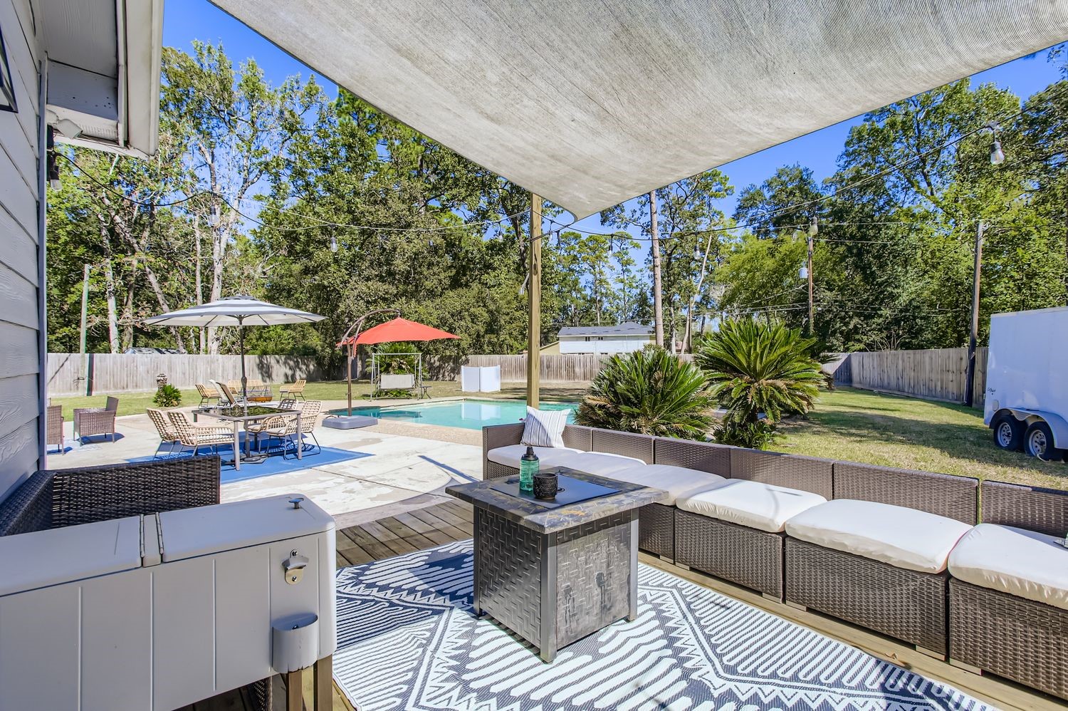 16614 Creeksouth Road Houston, TX 77068 - Photo 29 of 36 a view of an outdoor sitting area with a couch