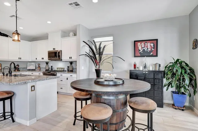 $999,950 | 4146 Mission Tree Way, Oceanside, CA 92057