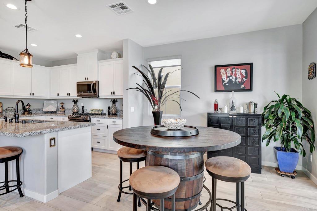 4146 Mission Tree Way Oceanside, CA 92057 - Photo 13 of 51