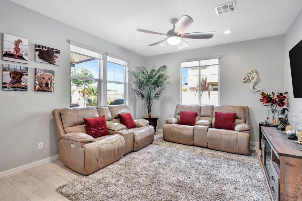 4146 Mission Tree Way Oceanside, CA 92057 - Photo 18 of 51