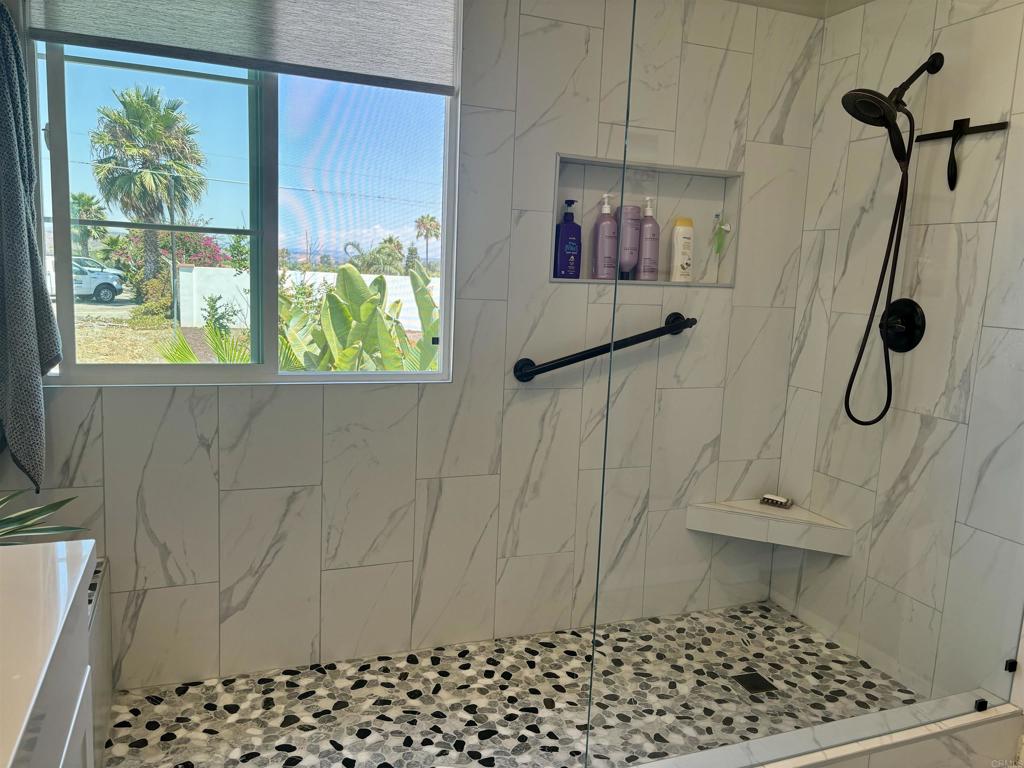 4146 Mission Tree Way Oceanside, CA 92057 - Photo 21 of 51