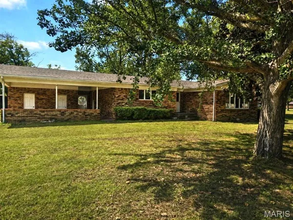 $189,000 | 2101 Burge Street, Malden, MO 63863