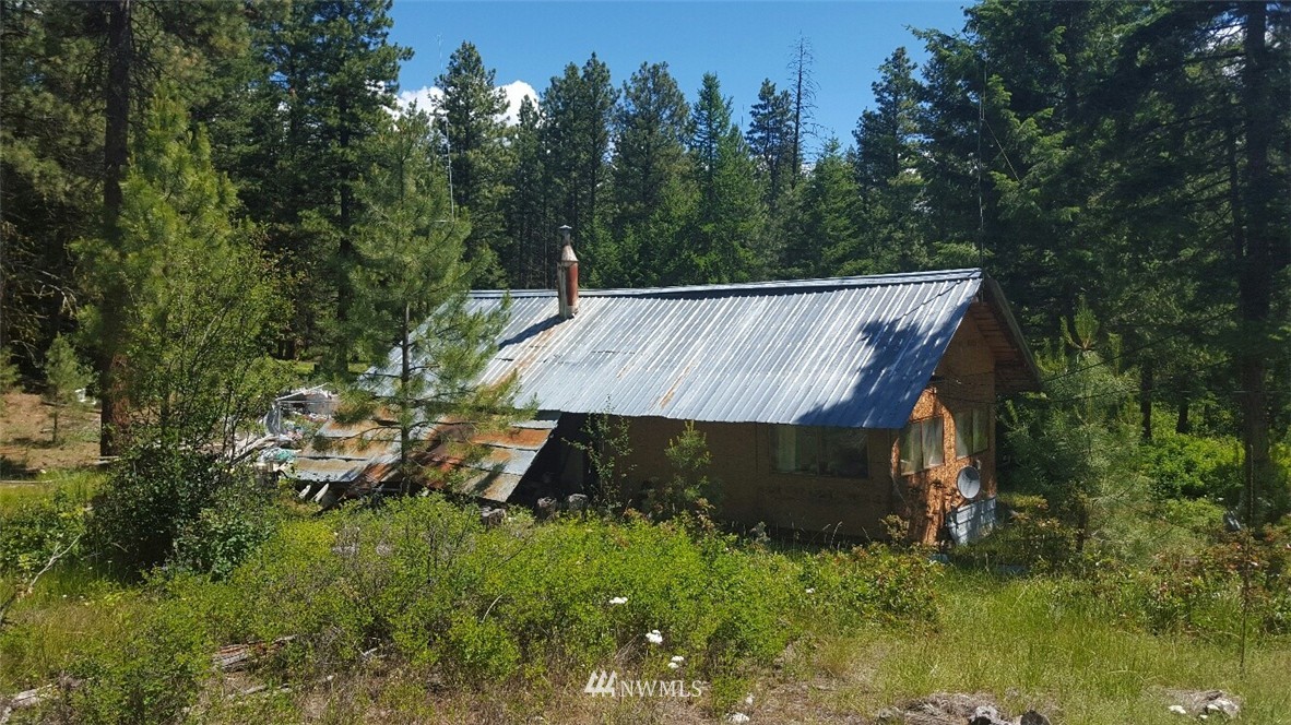 23 Spur Road Tonasket, WA 98855 - Photo 1 of 20 Gallery Image 1