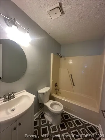 $1,500 | 9598 Holbrook Lane, Fayetteville, NC 28314