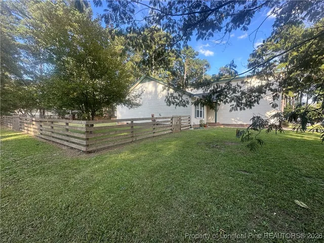 $1,500 | 9598 Holbrook Lane, Fayetteville, NC 28314