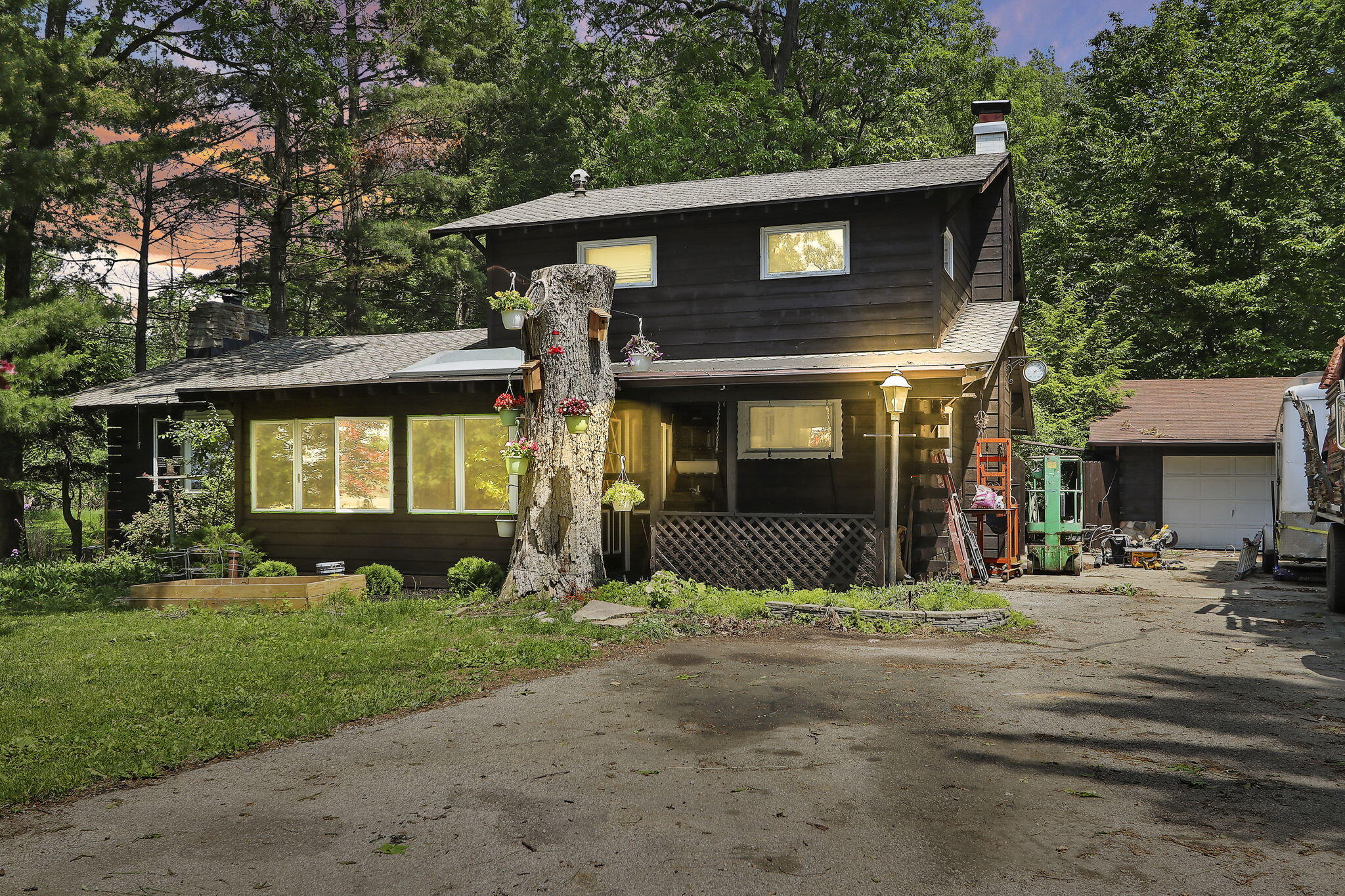 45-web-or-mls-2518 Borg Rd, Delavan, WI