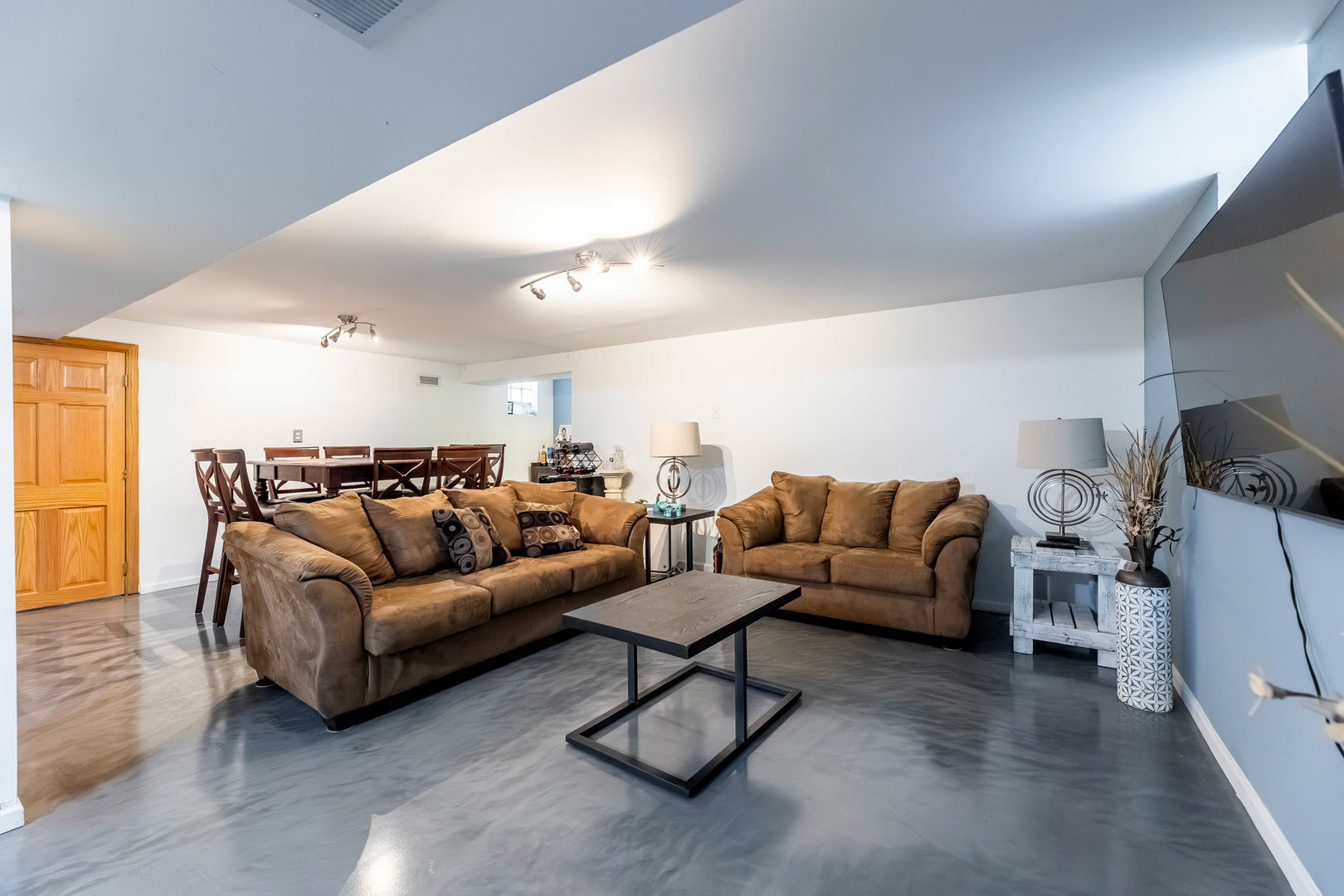 1210 Campbell Street Joliet, IL 60435 - Photo 12 of 15