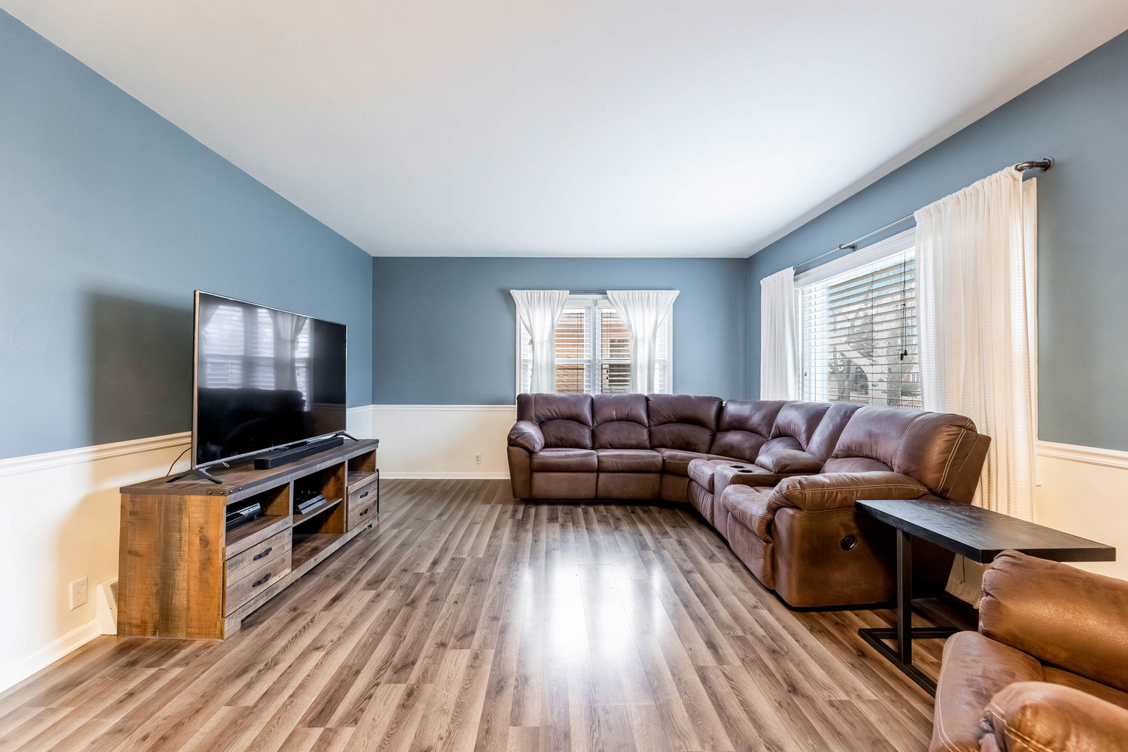 1210 Campbell Street Joliet, IL 60435 - Photo 3 of 15