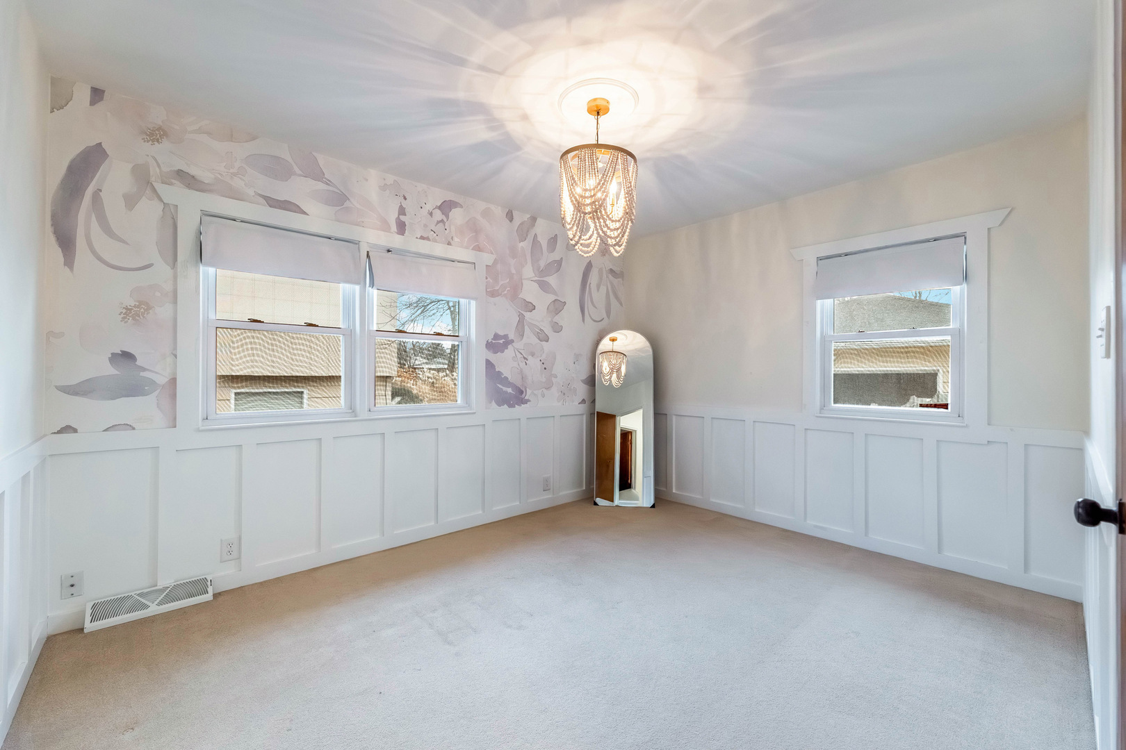 1210 Campbell Street Joliet, IL 60435 - Photo 6 of 15