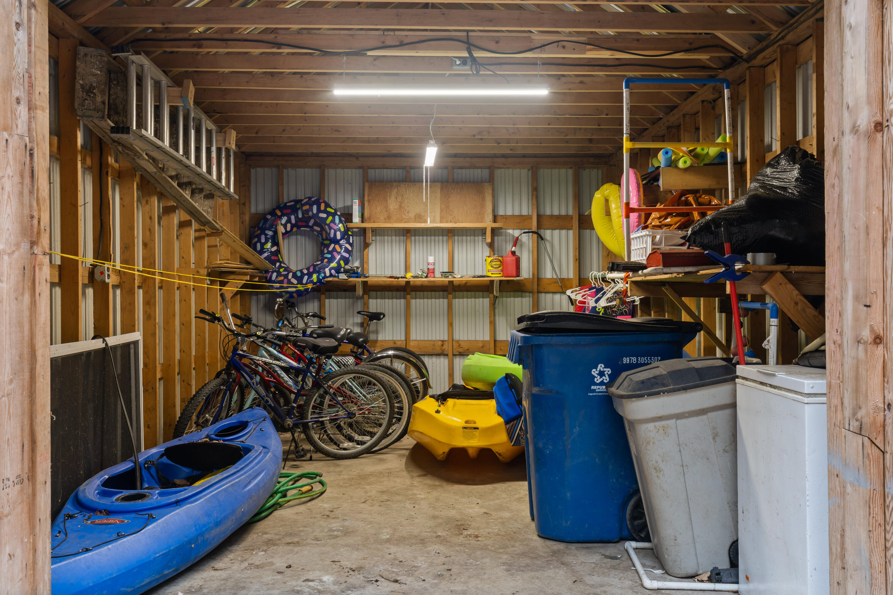 3513 River Road Frankfort, MI 49635 - Photo 34 of 35 0S5A6910