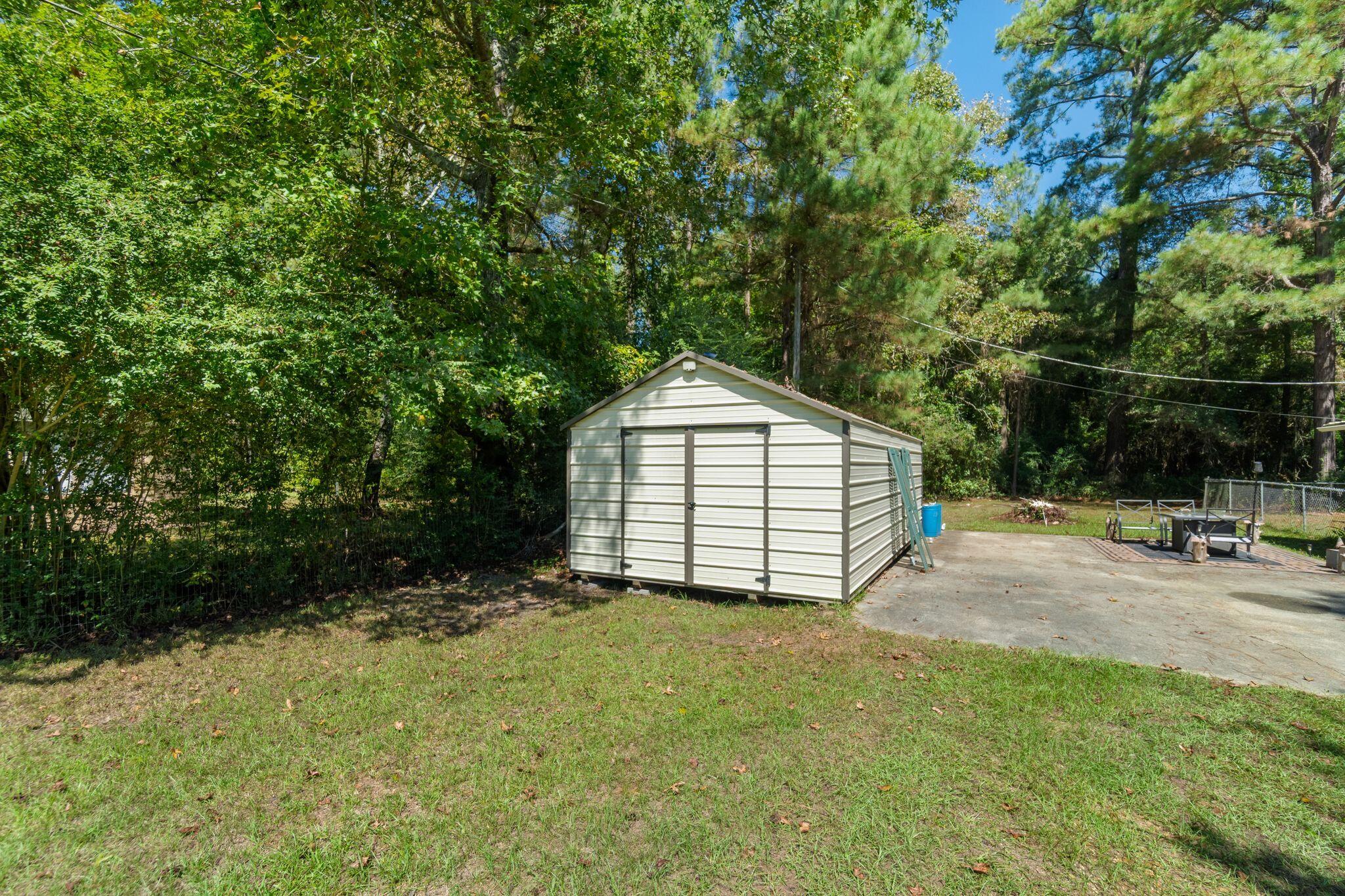 85 Lake Mike Conner Road Collins, MS 39428 - Photo 27 of 37 Gallery Image 27