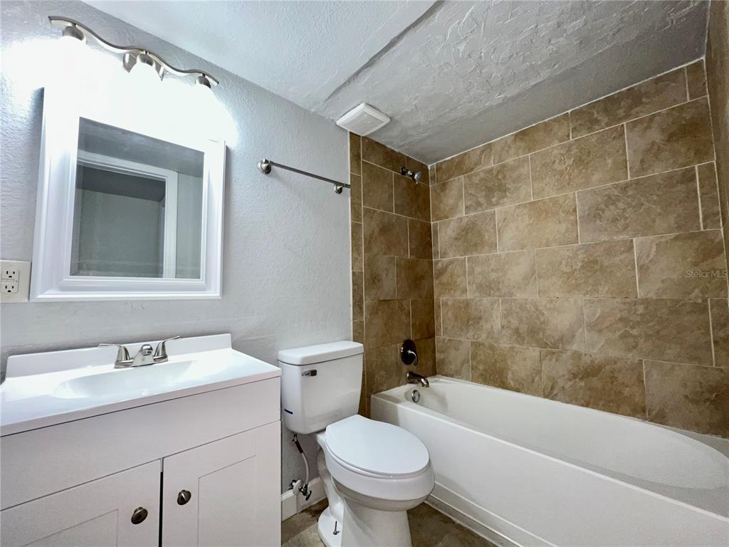 1948 South Conway Road, Unit 4 Orlando, FL 32812 - Photo 12 of 13