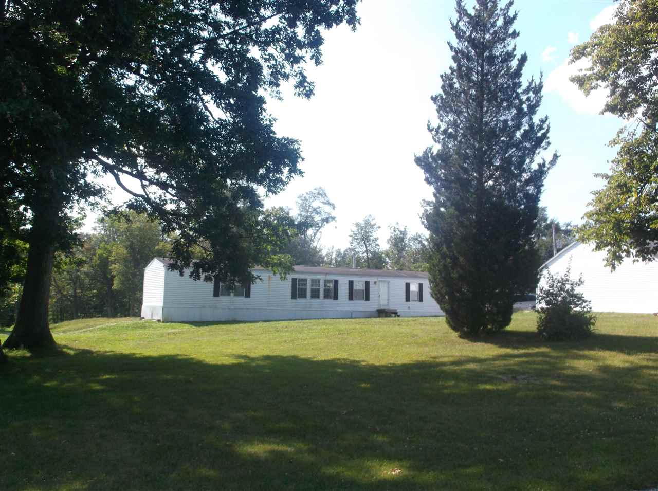 9514 Trentman Road Fort Wayne, IN 46816 - Photo 1 of 11 Gallery Image 1